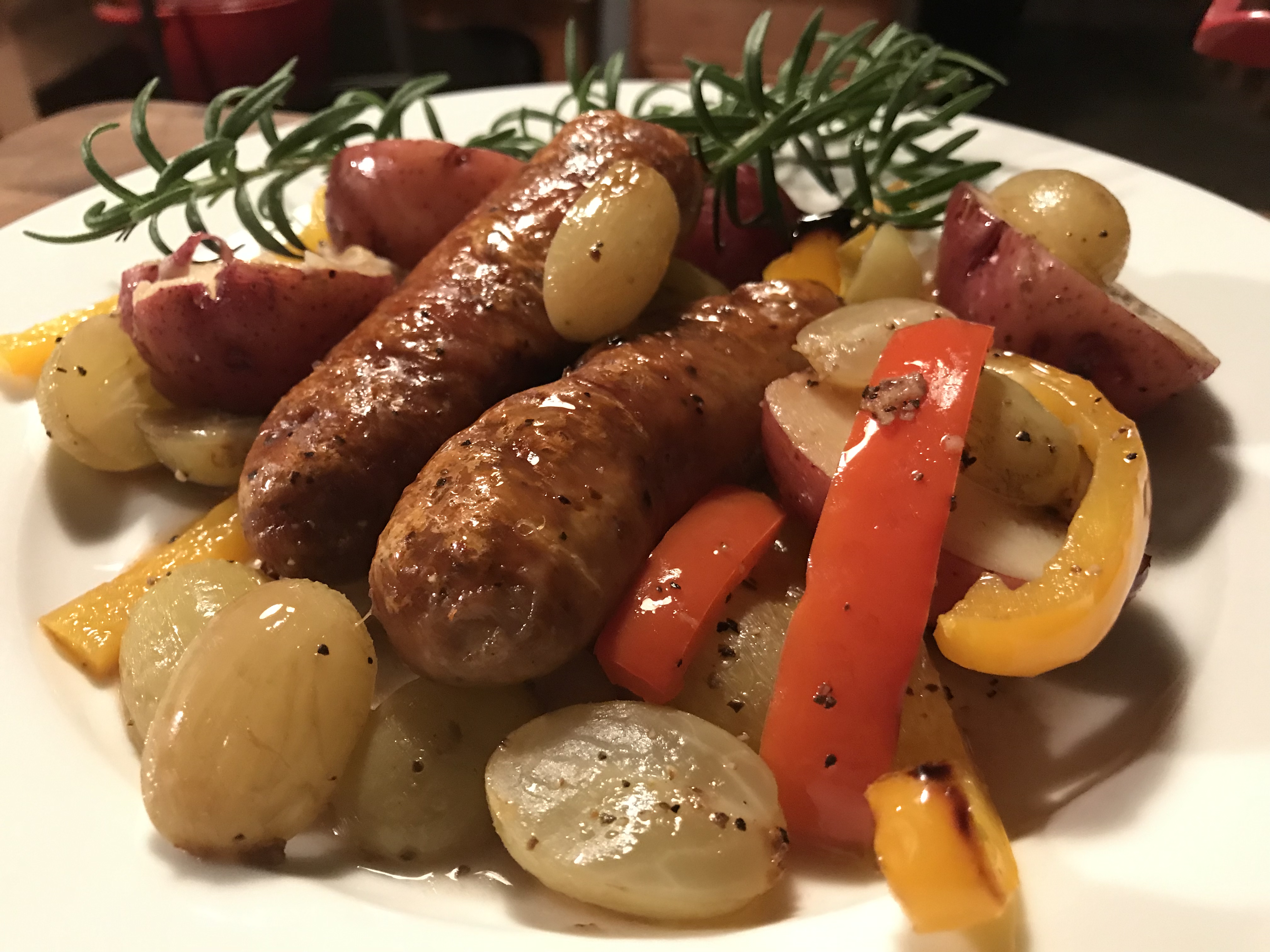 Tuscan Style Roasted Sausage And Grapes (1)