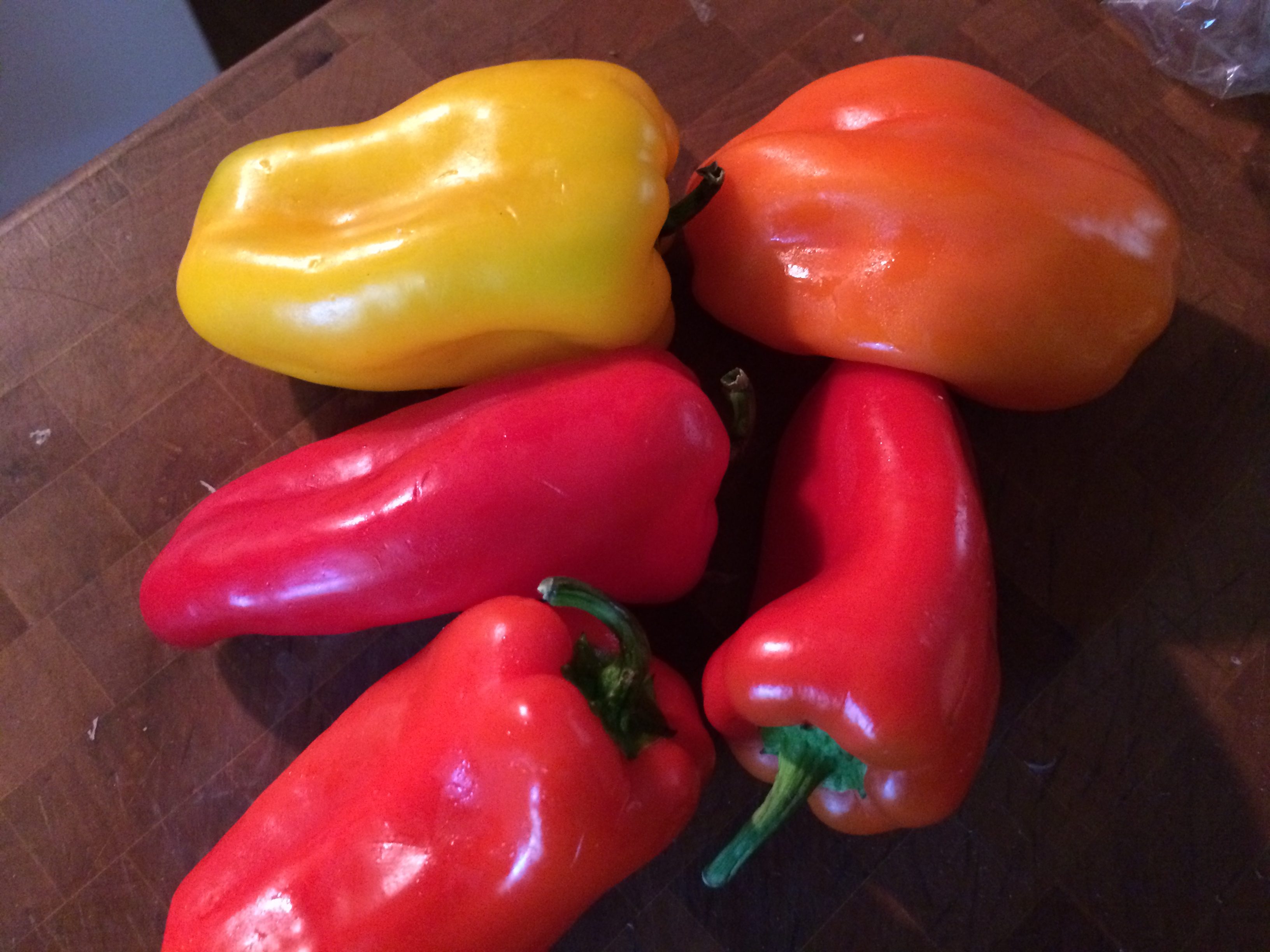 Mini Sweet Bell Peppers (2)