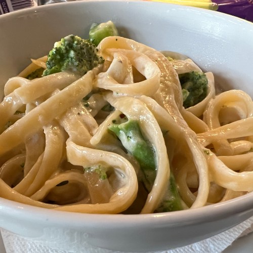 Fettuccine Alfredo