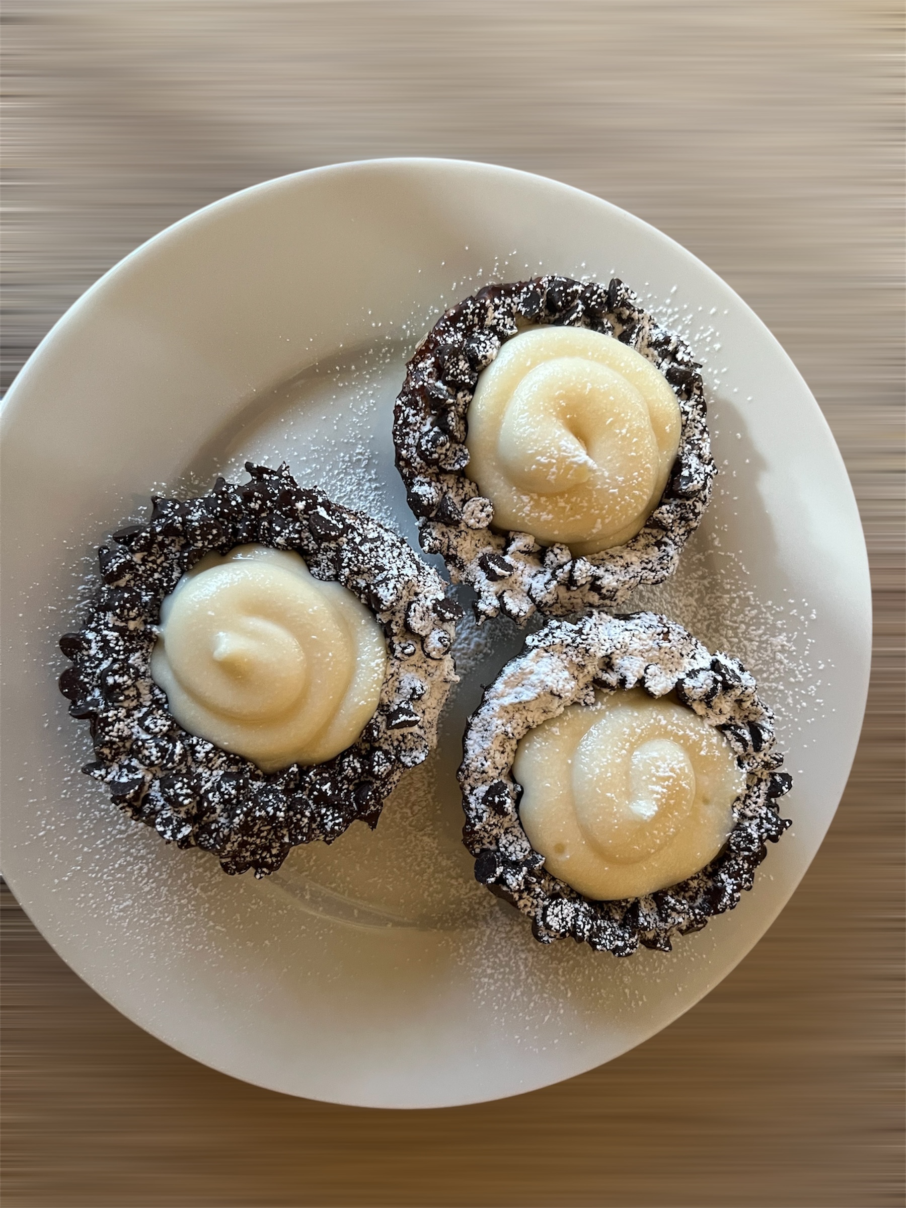 Mini Cannoli Cream Tarts