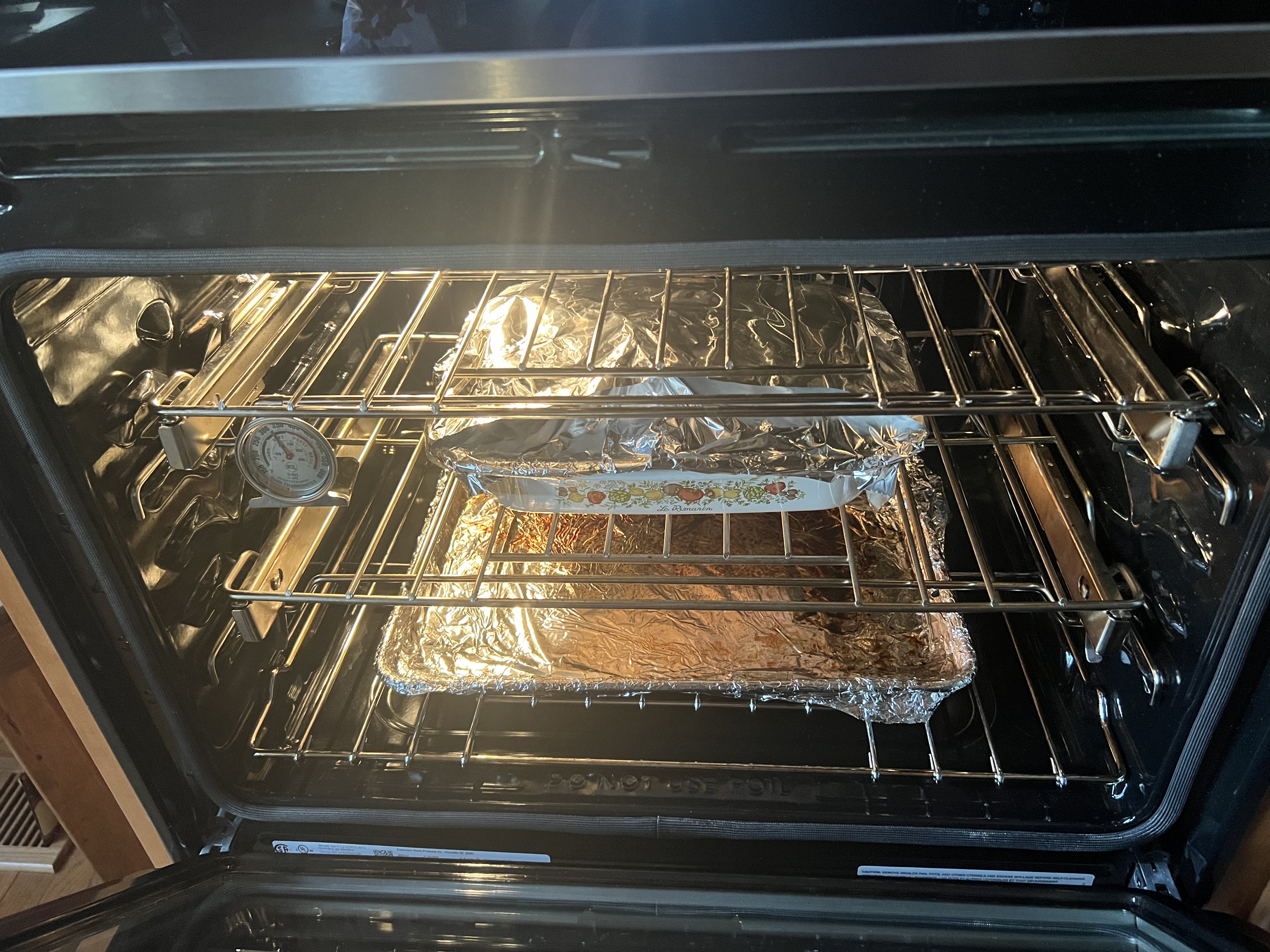 Stuffed Bell Peppers With Tomato Jus